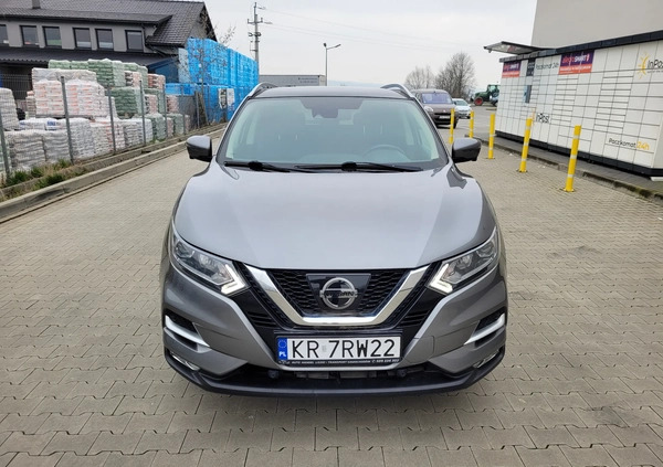 Nissan Qashqai cena 65900 przebieg: 131000, rok produkcji 2017 z Sztum małe 254